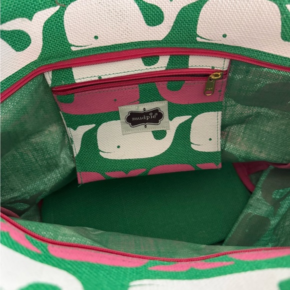 NWT Mud Pie Whale Sarong Along Vibrant Pink and Green Whale Tote Bag - Picture 6 of 8
